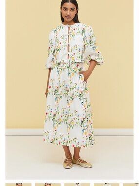 Variety Hour Embroidered Set
